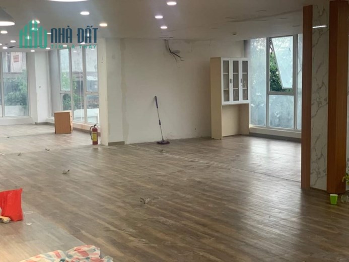 Cho thuê nhà mặt tiền Nguyễn văn đậu,188m2, ngang 7m chỉ 44 triệu