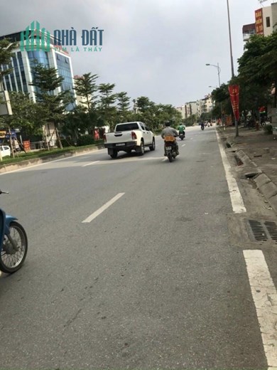 Bán Mặt phố Lê Trọng Tấn, Hà Đông, 200m2, mt8m, 2 mặt đường giá 30 tỷ