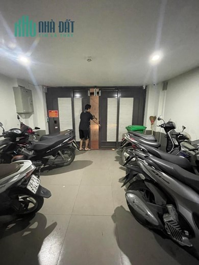 Bán Toà nhà Cầu Giấy 9 Tầng TM, 70m2, Dòng tiền 800 triệu/năm chỉ 15 tỷ