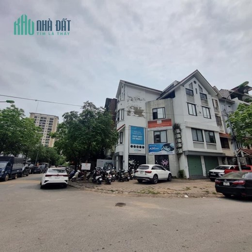 Cho thuê biệt thự lô góc Khuất Duy Tiến, 150m2 4 tầng tiện văn phòng, kinh doanh