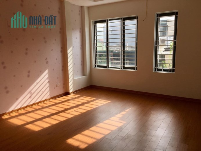 Bán nhà Phân Lô Nguyễn Phúc Lai, Đống Đa, 55m, 6T, gara oto, KD, 5m ra phố, 13.6 tỷ
