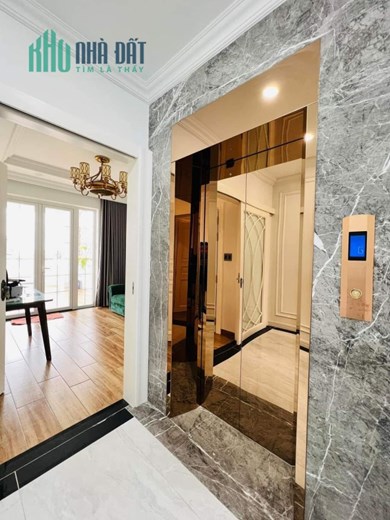 NHÀ NÀY KHÔNG MUA THÌ MUA NHÀ NÀO - CÓ 1.0.2 NGAY CHỢ TÂN HƯƠNG NHẤT NHÌ TÂN PHÚ - VIP 5 TẦNG ĐẲNG