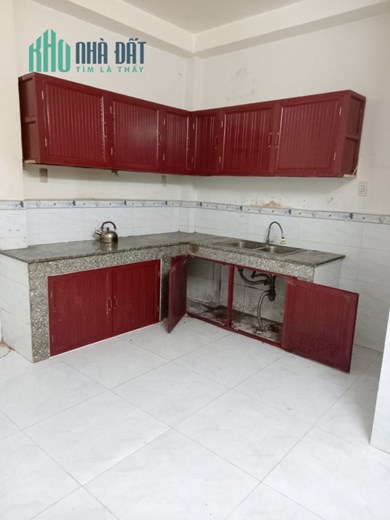 Nhà thuê 3 Tầng hẻm Phạm Thế Hiển P4Q8 - Giá : 10 Triệu