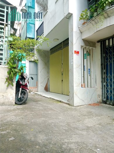 Nhà thuê 3 Tầng hẻm Phạm Thế Hiển P4Q8 - Giá : 10 Triệu