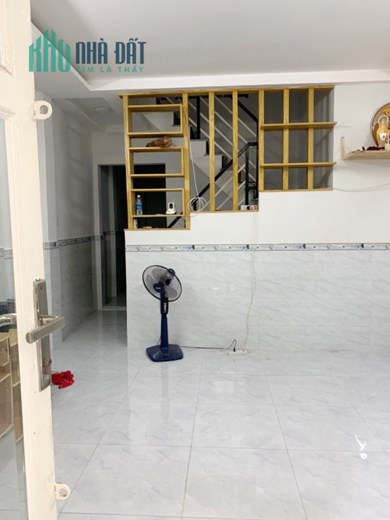 Nhà thuê trệt + 2 lầu gần MT Phạm Thế Hiển P4 Q8 giá 10tr