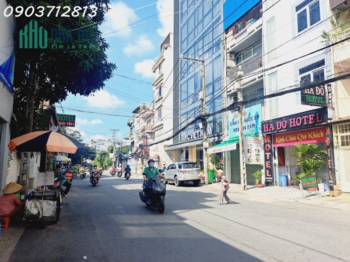 Mặt tiền F11,  Quận 10, 77m2 ( 4x 19). 
8 tầng thang máy, 18T
