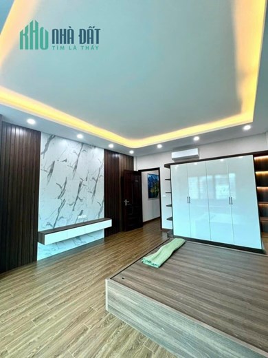 SIÊU RẺ CÁT LINH, ĐỐNG ĐA, DT 50M MẶT TIỀN 5M NHỈNH 4 TỶ