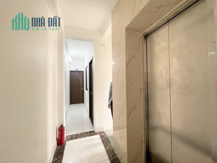 Bán tòa CCMN 90m, 9T, lô góc, thang máy, trung tâm, ngõ rộng, thuê 110tr/th, giá 19.3 tỷ
