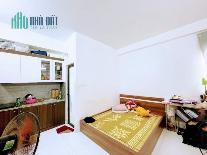 Bán tòa CCMN 90m, 9T, lô góc, thang máy, trung tâm, ngõ rộng, thuê 110tr/th, giá 19.3 tỷ