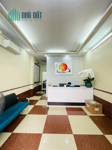 55m 5 Tầng Giá Nhỉnh 14 Tỷ Hoàng Quốc Việt Phân Lô Kinh Doanh Vỉa Hè Đá Bóng. Chủ Cực Kỳ Thiện Chí