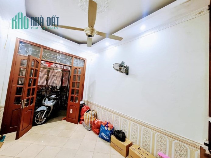 bán nhà đẹp kim giang đường - chủ tự xây - ô tô đỗ cửa - ngõ thông tứ tung - diện tích 41m