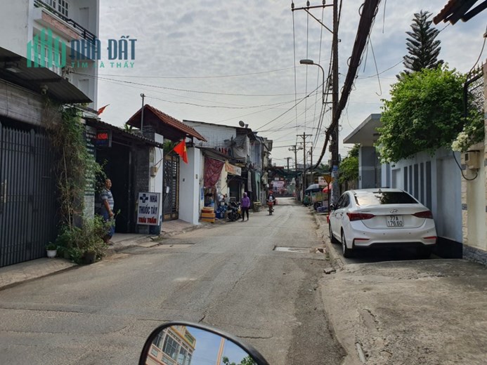 Cho thuê nhà 1T1L 4PN đường 1 Linh Xuân