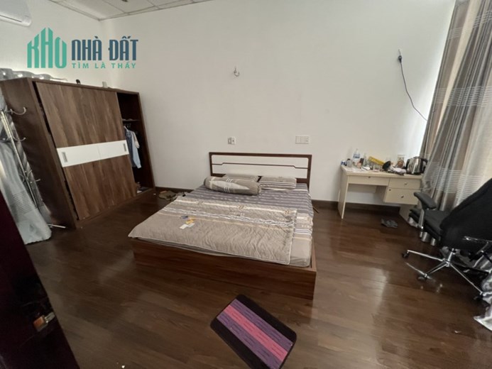 Bán nhà 3 tầng Quang Trung, Nha Trang chỉ 7,2 tỷ