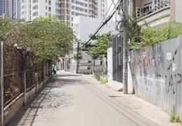 Nguyên Căn Hẻm xe hơi 236 đường Tân Mỹ, P.Tân Thuận Tây