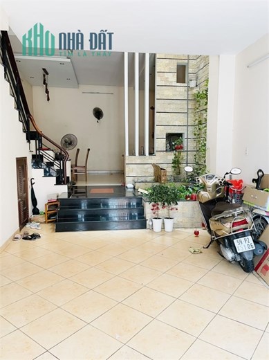 Nguyên Căn Hẻm xe hơi 236 đường Tân Mỹ, P.Tân Thuận Tây