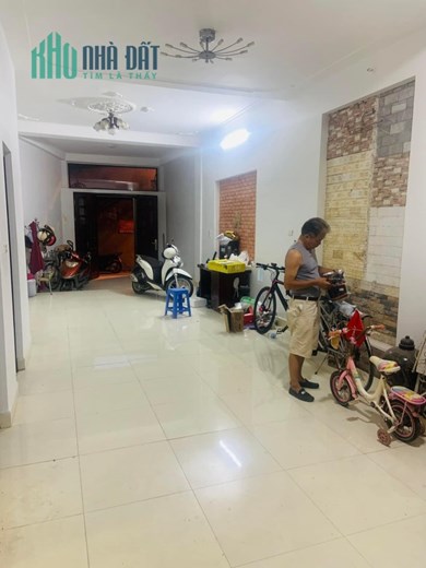 50m 5 Tầng Mặt Tiền 4.5m Giá Nhỉnh 11 Tỷ Trung Tâm Quận Cầu Giấy. Nhà Phân Lô Ô Tô Tránh. Chủ Cần