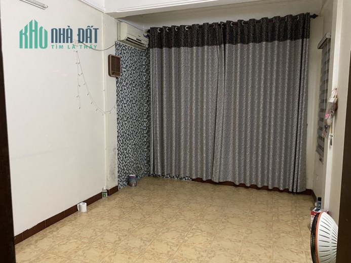 Cần tìm khách thuê NGUYÊN CĂN Phố Vọng, 5 tầng, giá thuê 7.5 triệu/1 tháng