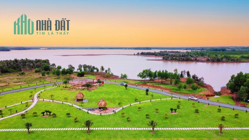 Đất view hồ nghỉ dưỡng Lộc Quang giá 290triệu/sào, sổ sẵn