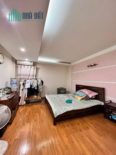 Bán nhà phố Định Công Hạ, ngõ 3m, sát ô tô, nhà đẹp, full nt, nhỉnh 4 tỷ