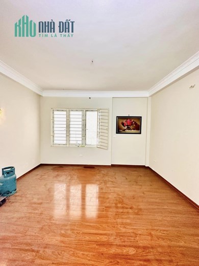 BÁN NHÀ TRƯƠNG ĐỊNH, HAI BÀ TRƯNG, HAI THOÁNG, NHÀ ĐẸP, SỔ NỞ HẬU, 45M2*4T*MT4.5M * 5.1 TỶ.