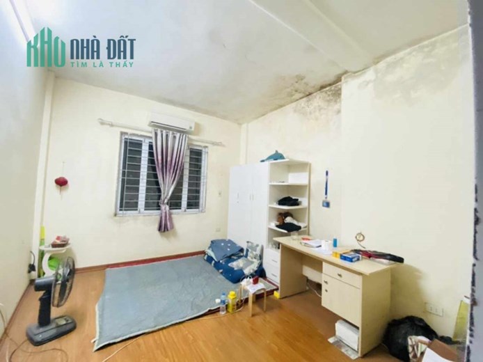 [HIẾM] Bán nhà Chợ Khâm Thiên, 28m2*4T, MT3.4m, ngõ nông, rộng, nhà đẹp ở ngay, 2.6 tỷ