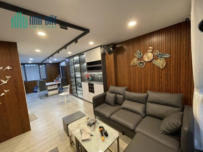 BÁN GẤP NHÀ MỚI HUỲNH TẤN PHÁT, RỘNG 5,5M BỀ THẾ, 5 TẦNG, THANG MÁY CHỈ 11 TỶ NHỈNH