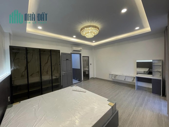 BÁN GẤP NHÀ MỚI HUỲNH TẤN PHÁT, RỘNG 5,5M BỀ THẾ, 5 TẦNG, THANG MÁY CHỈ 11 TỶ NHỈNH