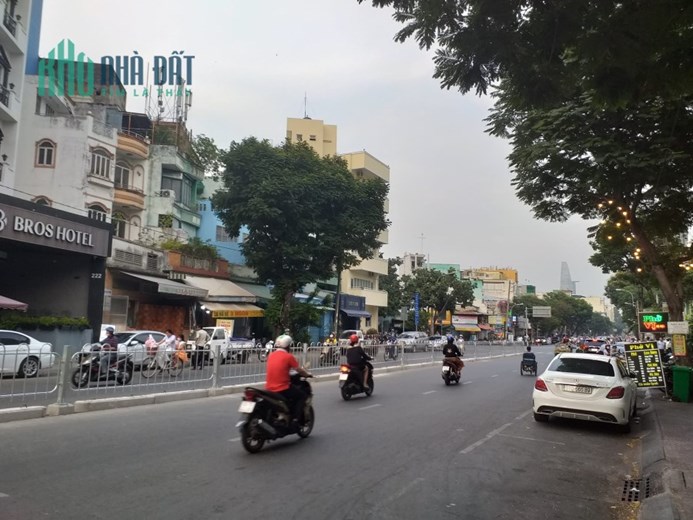 BÁN GẤP NHÀ MỚI HUỲNH TẤN PHÁT, RỘNG 5,5M BỀ THẾ, 5 TẦNG, THANG MÁY CHỈ 11 TỶ NHỈNH