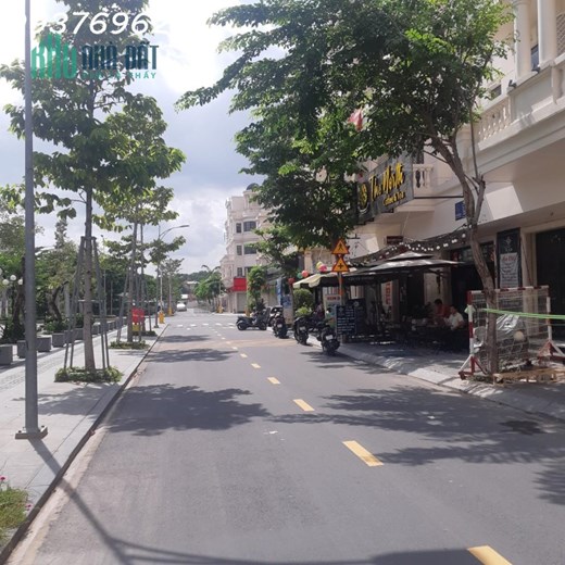 Cần bán nhà khu Cityland Park Hills, P10, quận Gò Vấp.Đang cs HĐ thuê 45 trệu