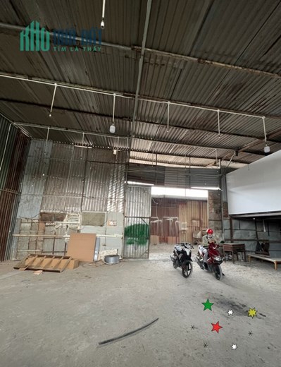 Kho cho thuê Phạm Hữu Lầu, 180m, giá 9 triệu/tháng