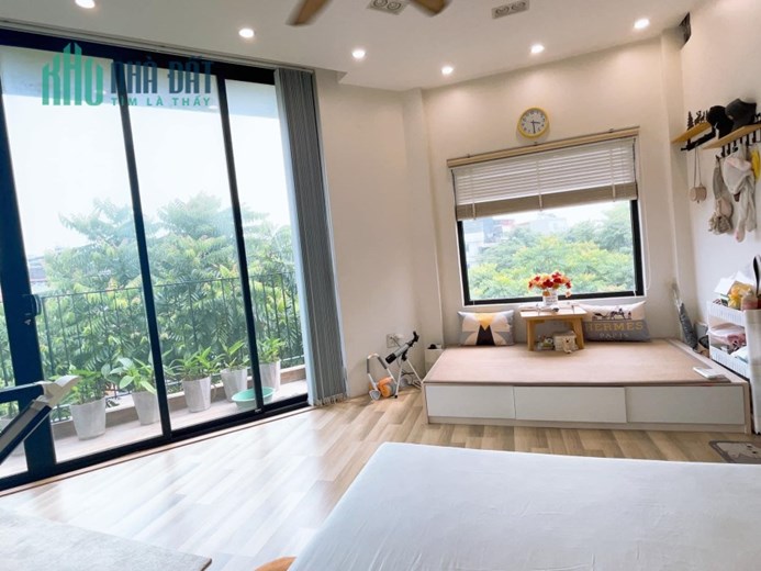 Bán nhà MP Trần Khát Chân, Phố Huế, 5 tầng, mt 6m, lô góc, siêu đep, vỉa hè, KD khủng khiếp.