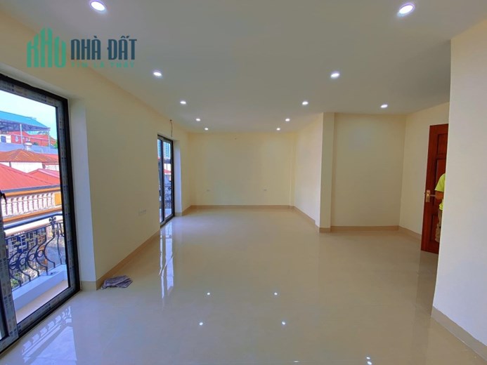 💥KÍNH COONG💥Nhà đẹp 7 tầng thang máy, Kinh doanh Nguyễn Khang-Cầu Giấy, hơn 10 tỷ