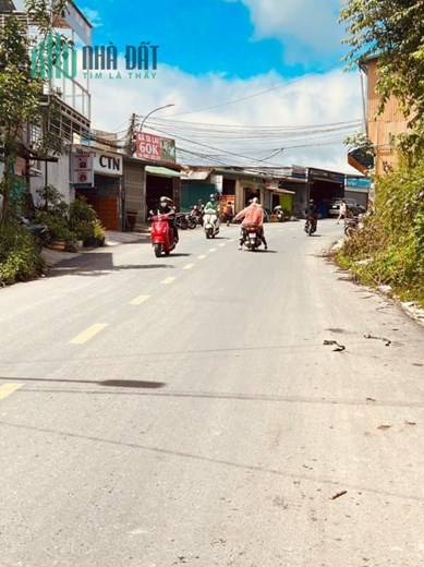 NHÀ ĐẸP - GIÁ TỐT - Cần Bán Căn Nhà Vị Trí Đắc Địa Tại TP Đà Lạt, Lâm Đồng