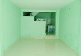 Cho thuê NNC MT đường xe tải P4Q8. Giá 14 triệu