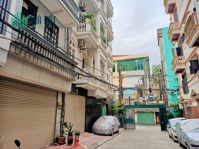 Bán nhà phố Cầu Giấy, phân lô, vỉa hè, ô tô tránh, 6 tầng, mặt tiền 4.6m, 60m, 14 tỷ.