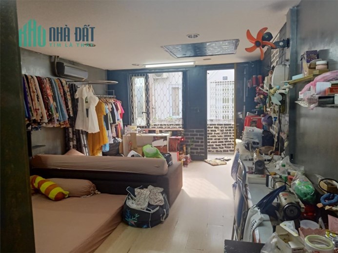 NHÀ ĐẸP - GIÁ TỐT -Cần Bán Căn Nhà Vị Trí Đẹp Tại Trần Văn Kỷ,Quận Bình Thạnh