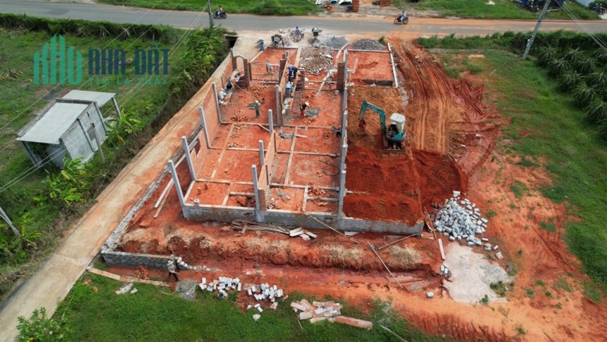 Bán căn nhà mặt tiền Hàm Liêm, Diện tích 150m2