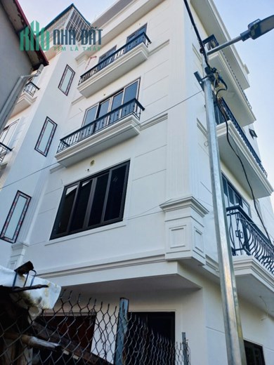 BÁN GẤP NHÀ 6 TẦNG ĐƯỜNG LIÊN MẠC LÔ GÓC 5 TẦNG VIEW HỒ ĐIỀU HÒA Ô TÔ ĐỖ CỬA CHỈ 3 TỶ HƠN