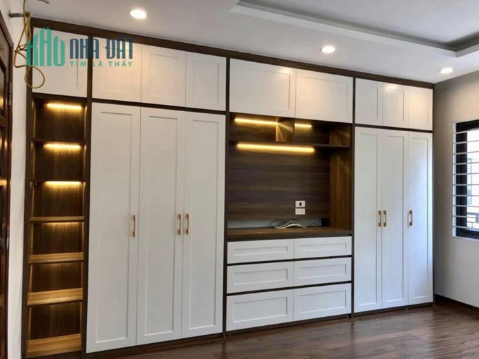 BÁN GẤP NHÀ 6 TẦNG ĐƯỜNG LIÊN MẠC LÔ GÓC 5 TẦNG VIEW HỒ ĐIỀU HÒA Ô TÔ ĐỖ CỬA CHỈ 3 TỶ HƠN