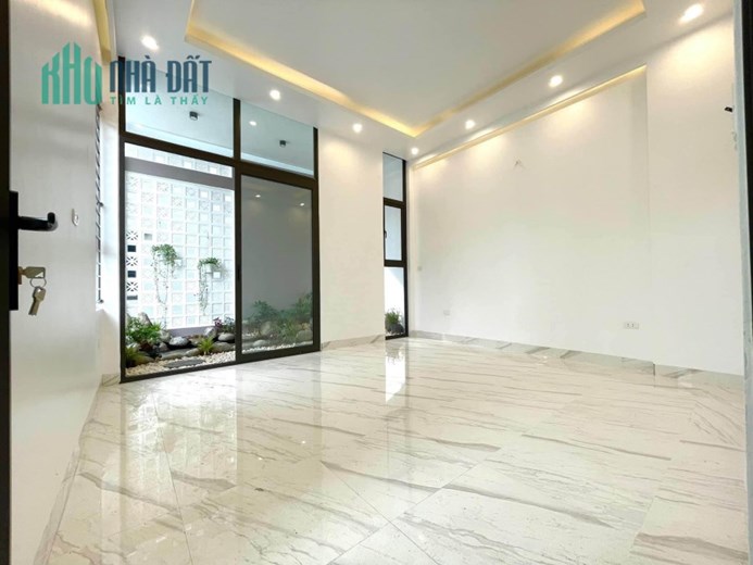 NHÀ MẶT TIỀN PHẠM THẾ HIỂN, QUẬN 8, 4x30, 5 TẦNG, NHỈNH 7 TỶ.