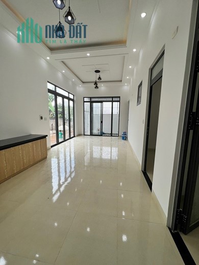 NHÀ ĐẸP - GIÁ TỐT -Cần Bán Căn Nhà Vị Trí Đẹp Tại TP Pleiku, Gia Lai