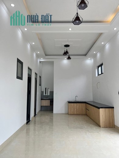 NHÀ ĐẸP - GIÁ TỐT -Cần Bán Căn Nhà Vị Trí Đẹp Tại TP Pleiku, Gia Lai