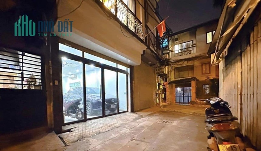 Chính chủ bán nhà Nguyễn Khánh Toàn, 61m2, 10.5 tỷ, gar 2 ô tô, kinh doanh, ô chờ thang máy