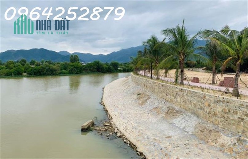 Bán đất biệt thự tại KĐT Ven Sông Tắc giá 16,5tr/m2