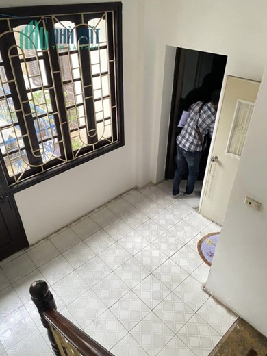 BÁN NHÀ NGÕ PHỐ HÀO NAM ĐỐNG ĐA HN. NHÀ ĐẸP Ở LUÔN. GẦN PHỐ .27M2 4 TẦNG GIÁ CHỈ 3 TỶ