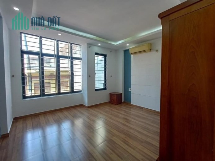 Bán nhà phố Vĩnh Tiến - Lê Chân, diện tích 48m 4 tầng lô góc GIÁ 2.85 tỉ lô góc cực đẹp