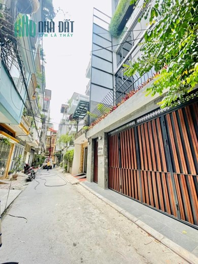 BÁN NHÀ MẶT NGÕ GIẢI PHÓNG 62 m 5T, TK THANG MÁY Ô TÔ VÀO NHÀ Chỉ 5.7x T