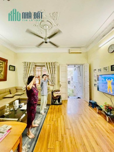 BÁN NHÀ MẶT NGÕ GIẢI PHÓNG 62 m 5T, TK THANG MÁY Ô TÔ VÀO NHÀ Chỉ 5.7x T