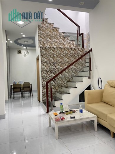 CẤP BÁO, TỔNG GIẢM 1.6 TỶ, HIỆN CHỈ CÒN 6 TỶ xx-  100m2- 2 tầng- NHÀ HXH HOÀNG HOA THÁM
