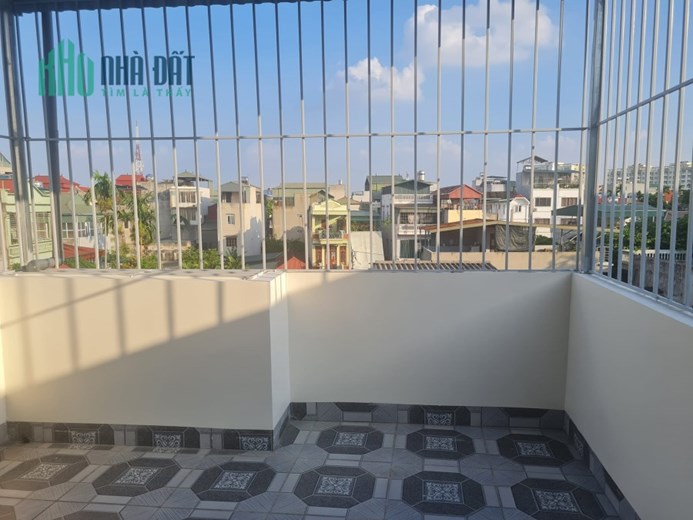 Chính Chủ-Nhà mới-Thượng Thanh Long Biên-40m²-4 tầng-Mt 3,8m-Ô tô đỗ tại cửa-Nhỉnh 3tỷ